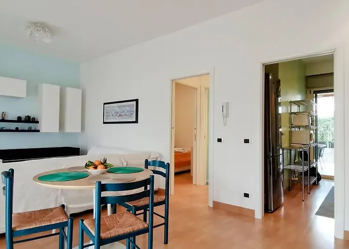 Casa Azzurra - Intero Con Piscina 아파트 토레 아 마레